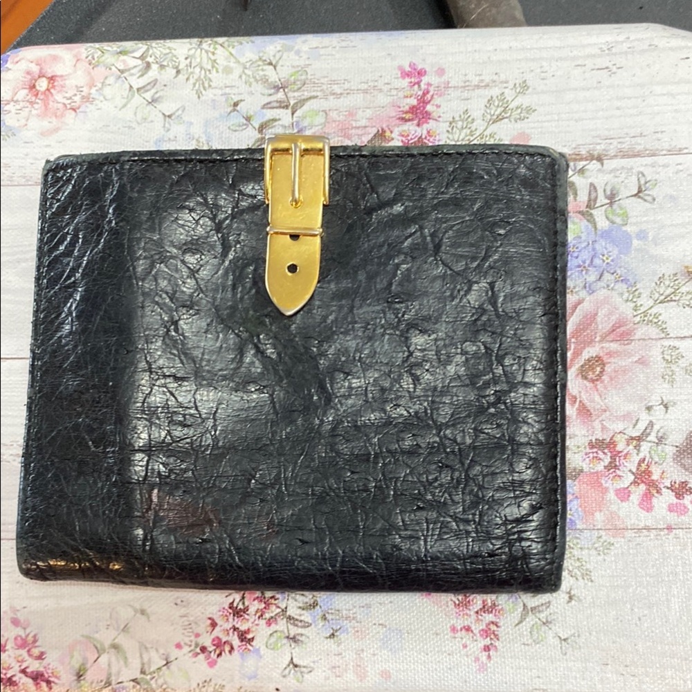 Gucci Black Ostrich Leather Wallet with Gold Buckle Clasp